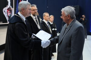 2025_06_05_Aranydiploma atado 13 ora 307